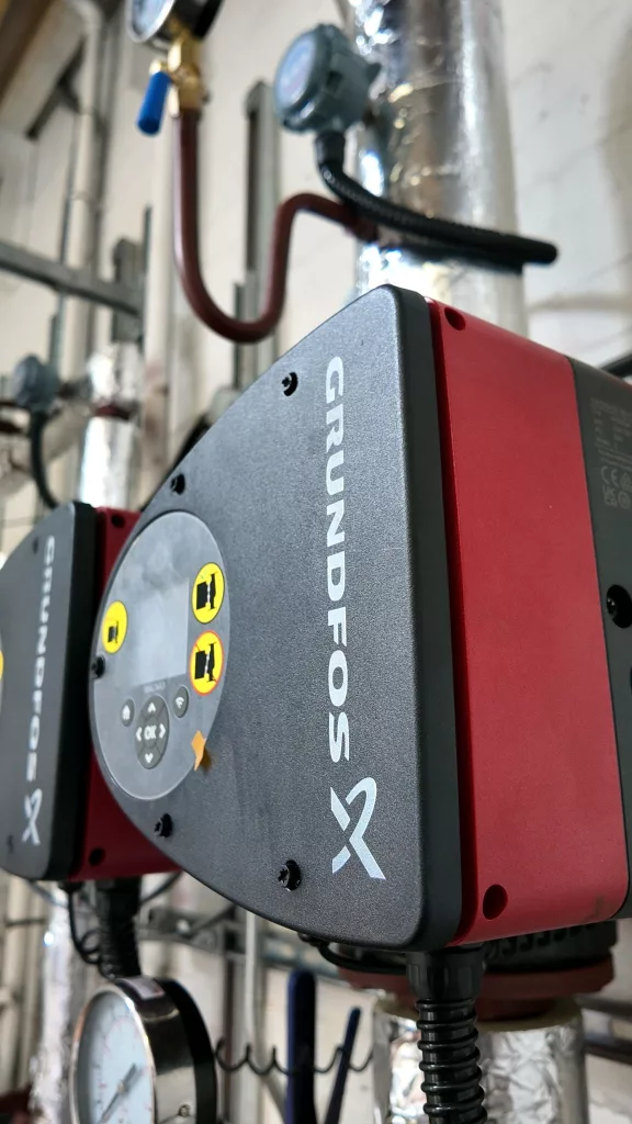 Loseley Fields Primary School, Godalming – Heating Distribution & Controls Refurbishment project photograph 11